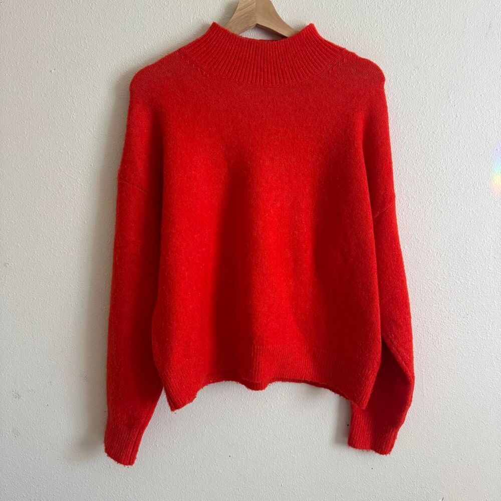 H&M Colorful Orange Mockneck Oversized Sweater Size Medium